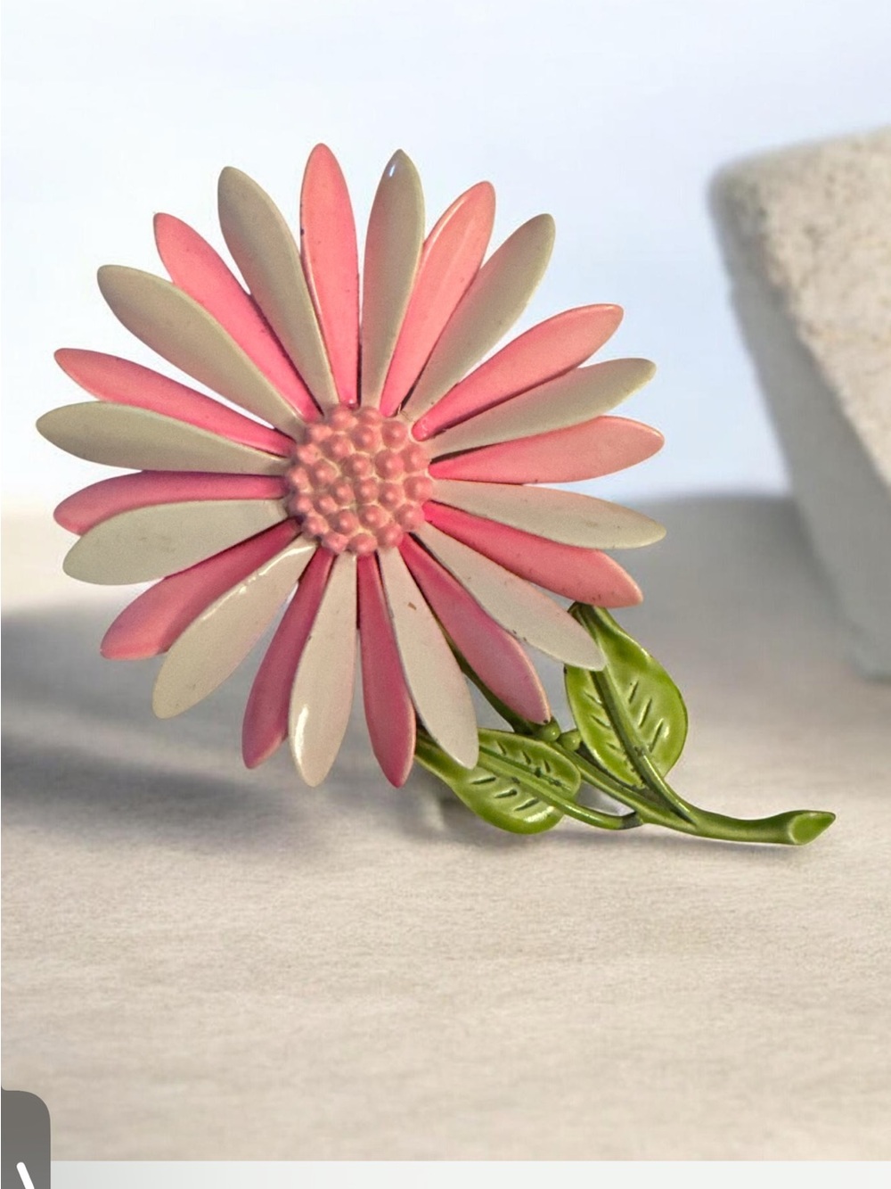 Pink and Cream Metal Daisy Brooch